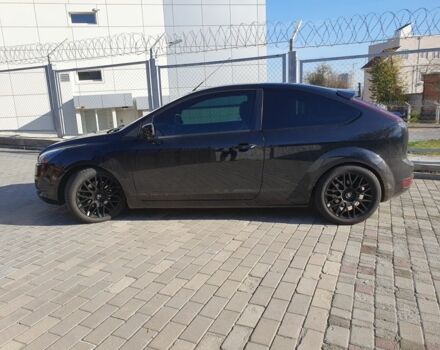 Черный Форд Фокус, объемом двигателя 2 л и пробегом 210 тыс. км за 7000 $, фото 4 на Automoto.ua