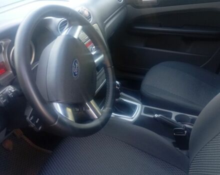 Черный Форд Фокус, объемом двигателя 1.6 л и пробегом 268 тыс. км за 4800 $, фото 3 на Automoto.ua