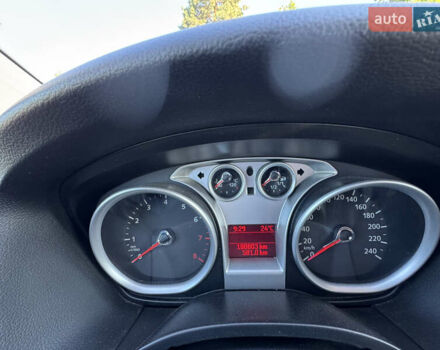 Черный Форд Фокус, объемом двигателя 1.6 л и пробегом 181 тыс. км за 5000 $, фото 9 на Automoto.ua