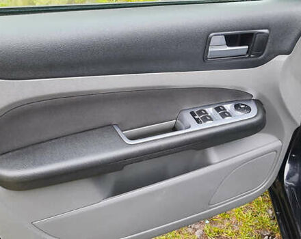 Черный Форд Фокус, объемом двигателя 1.8 л и пробегом 189 тыс. км за 5500 $, фото 34 на Automoto.ua