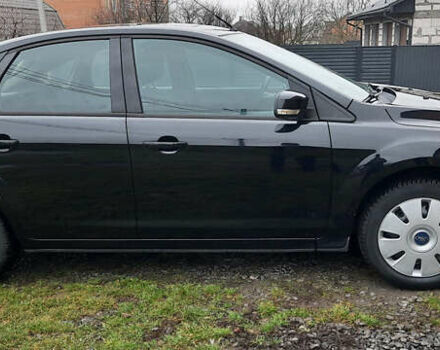 Черный Форд Фокус, объемом двигателя 1.8 л и пробегом 189 тыс. км за 5500 $, фото 10 на Automoto.ua