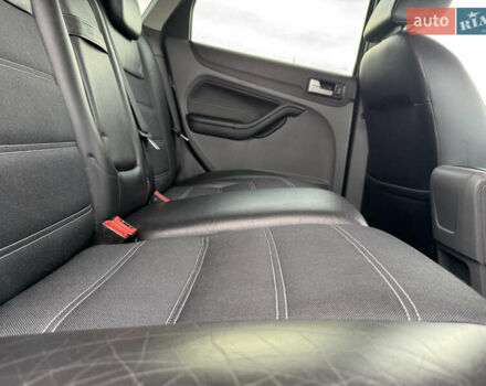 Черный Форд Фокус, объемом двигателя 1.8 л и пробегом 193 тыс. км за 5999 $, фото 77 на Automoto.ua