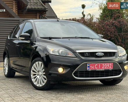 Черный Форд Фокус, объемом двигателя 1.8 л и пробегом 193 тыс. км за 5749 $, фото 1 на Automoto.ua