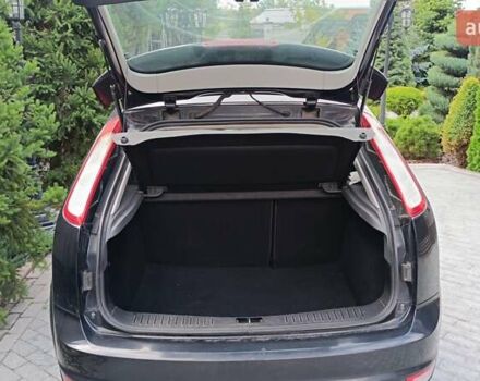 Черный Форд Фокус, объемом двигателя 1.8 л и пробегом 287 тыс. км за 6800 $, фото 9 на Automoto.ua