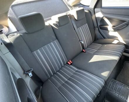 Черный Форд Фокус, объемом двигателя 1.6 л и пробегом 181 тыс. км за 5000 $, фото 6 на Automoto.ua