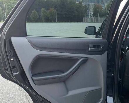 Черный Форд Фокус, объемом двигателя 1.8 л и пробегом 245 тыс. км за 7000 $, фото 35 на Automoto.ua