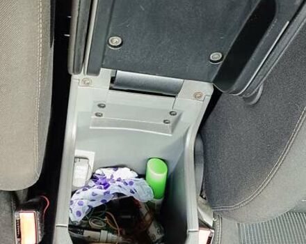 Черный Форд Фокус, объемом двигателя 1.8 л и пробегом 287 тыс. км за 6800 $, фото 19 на Automoto.ua