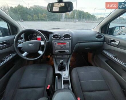 Черный Форд Фокус, объемом двигателя 1.8 л и пробегом 245 тыс. км за 7000 $, фото 38 на Automoto.ua