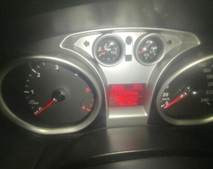 Черный Форд Фокус, объемом двигателя 1.6 л и пробегом 241 тыс. км за 6500 $, фото 4 на Automoto.ua