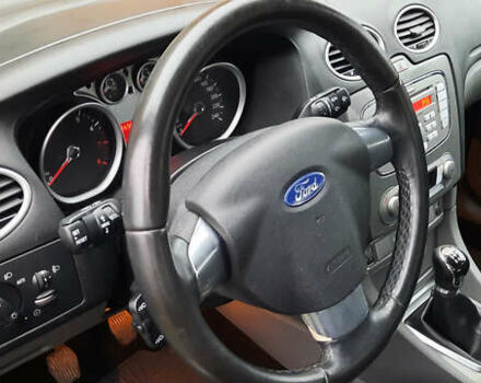 Черный Форд Фокус, объемом двигателя 1.8 л и пробегом 189 тыс. км за 5500 $, фото 25 на Automoto.ua