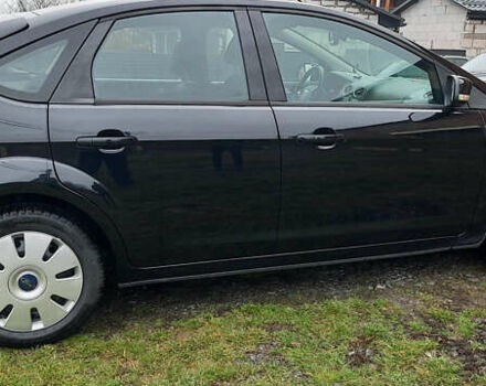 Черный Форд Фокус, объемом двигателя 1.8 л и пробегом 189 тыс. км за 5500 $, фото 11 на Automoto.ua