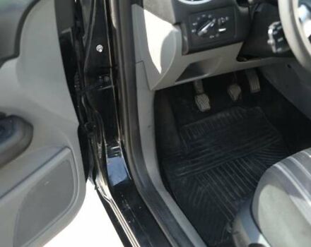 Черный Форд Фокус, объемом двигателя 1.4 л и пробегом 198 тыс. км за 6000 $, фото 12 на Automoto.ua