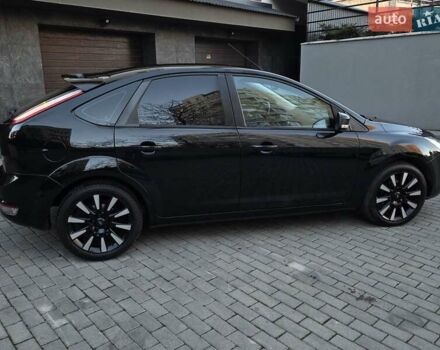 Черный Форд Фокус, объемом двигателя 1.6 л и пробегом 209 тыс. км за 6850 $, фото 4 на Automoto.ua