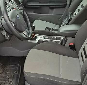 Чорний Форд Фокус, об'ємом двигуна 1.6 л та пробігом 215 тис. км за 5700 $, фото 5 на Automoto.ua