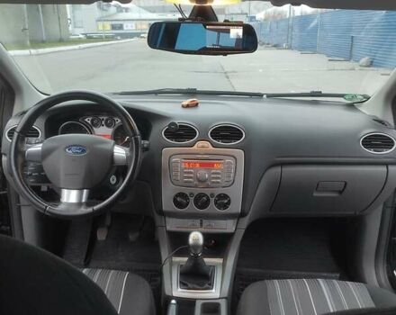 Черный Форд Фокус, объемом двигателя 1.6 л и пробегом 266 тыс. км за 5700 $, фото 17 на Automoto.ua