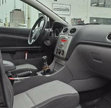 Чорний Форд Фокус, об'ємом двигуна 1.6 л та пробігом 215 тис. км за 5700 $, фото 4 на Automoto.ua