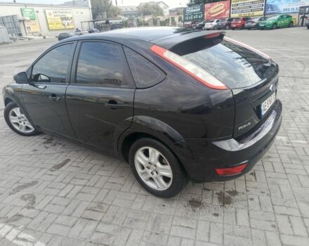 Черный Форд Фокус, объемом двигателя 1.6 л и пробегом 305 тыс. км за 5500 $, фото 6 на Automoto.ua