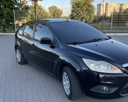 Черный Форд Фокус, объемом двигателя 1.6 л и пробегом 216 тыс. км за 5500 $, фото 1 на Automoto.ua