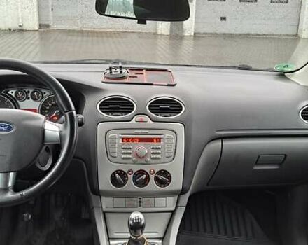 Чорний Форд Фокус, об'ємом двигуна 1.6 л та пробігом 215 тис. км за 5700 $, фото 13 на Automoto.ua