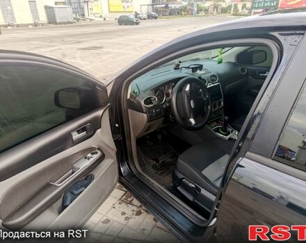 Черный Форд Фокус, объемом двигателя 1.6 л и пробегом 300 тыс. км за 4990 $, фото 7 на Automoto.ua