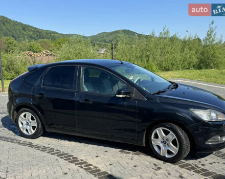Черный Форд Фокус, объемом двигателя 2 л и пробегом 289 тыс. км за 6500 $, фото 3 на Automoto.ua