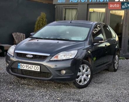 Черный Форд Фокус, объемом двигателя 1.6 л и пробегом 189 тыс. км за 5599 $, фото 2 на Automoto.ua