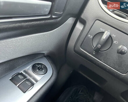 Черный Форд Фокус, объемом двигателя 1.6 л и пробегом 178 тыс. км за 6300 $, фото 28 на Automoto.ua