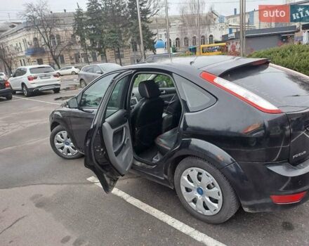 Черный Форд Фокус, объемом двигателя 1.6 л и пробегом 133 тыс. км за 6100 $, фото 3 на Automoto.ua