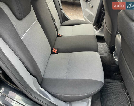 Черный Форд Фокус, объемом двигателя 1.6 л и пробегом 178 тыс. км за 6300 $, фото 21 на Automoto.ua