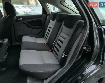 Черный Форд Фокус, объемом двигателя 1.56 л и пробегом 282 тыс. км за 5990 $, фото 9 на Automoto.ua