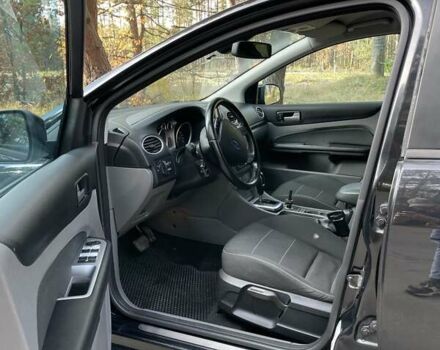 Чорний Форд Фокус, об'ємом двигуна 2 л та пробігом 257 тис. км за 5400 $, фото 10 на Automoto.ua