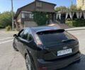 Черный Форд Фокус, объемом двигателя 1.6 л и пробегом 300 тыс. км за 5100 $, фото 4 на Automoto.ua