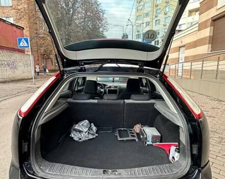 Черный Форд Фокус, объемом двигателя 0 л и пробегом 153 тыс. км за 5900 $, фото 5 на Automoto.ua