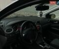 Чорний Форд Фокус, об'ємом двигуна 2 л та пробігом 235 тис. км за 5800 $, фото 4 на Automoto.ua