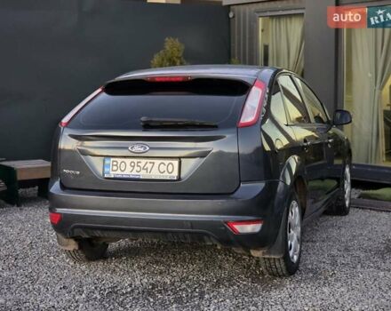 Черный Форд Фокус, объемом двигателя 1.6 л и пробегом 189 тыс. км за 5599 $, фото 13 на Automoto.ua