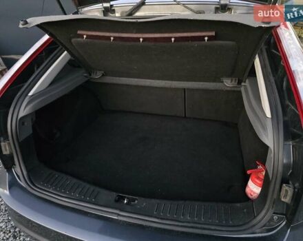 Черный Форд Фокус, объемом двигателя 1.6 л и пробегом 189 тыс. км за 5599 $, фото 24 на Automoto.ua