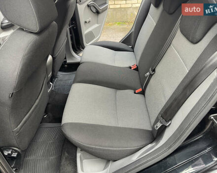 Черный Форд Фокус, объемом двигателя 1.6 л и пробегом 178 тыс. км за 6300 $, фото 16 на Automoto.ua