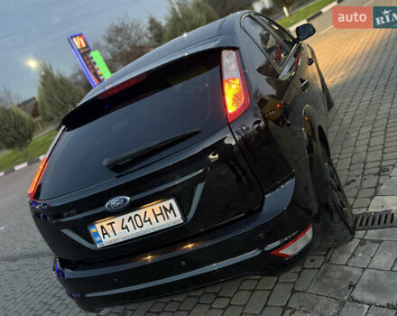 Черный Форд Фокус, объемом двигателя 1.8 л и пробегом 240 тыс. км за 5100 $, фото 10 на Automoto.ua