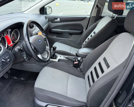 Черный Форд Фокус, объемом двигателя 1.56 л и пробегом 178 тыс. км за 6500 $, фото 10 на Automoto.ua