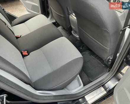 Черный Форд Фокус, объемом двигателя 1.6 л и пробегом 178 тыс. км за 6300 $, фото 20 на Automoto.ua