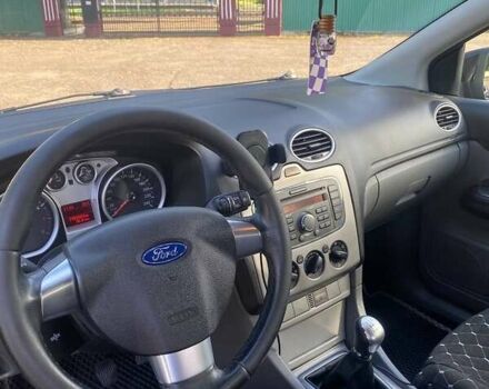 Черный Форд Фокус, объемом двигателя 1.6 л и пробегом 190 тыс. км за 6500 $, фото 6 на Automoto.ua