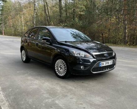 Чорний Форд Фокус, об'ємом двигуна 2 л та пробігом 257 тис. км за 5400 $, фото 1 на Automoto.ua