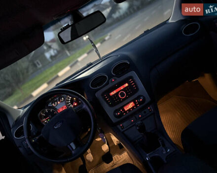 Черный Форд Фокус, объемом двигателя 1.8 л и пробегом 240 тыс. км за 5100 $, фото 20 на Automoto.ua