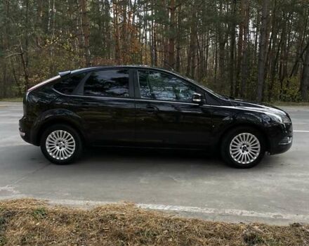 Чорний Форд Фокус, об'ємом двигуна 2 л та пробігом 257 тис. км за 5400 $, фото 2 на Automoto.ua