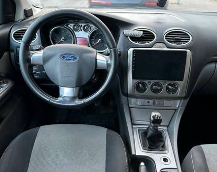 Черный Форд Фокус, объемом двигателя 0 л и пробегом 153 тыс. км за 5900 $, фото 8 на Automoto.ua