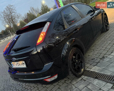 Черный Форд Фокус, объемом двигателя 1.8 л и пробегом 240 тыс. км за 5100 $, фото 9 на Automoto.ua