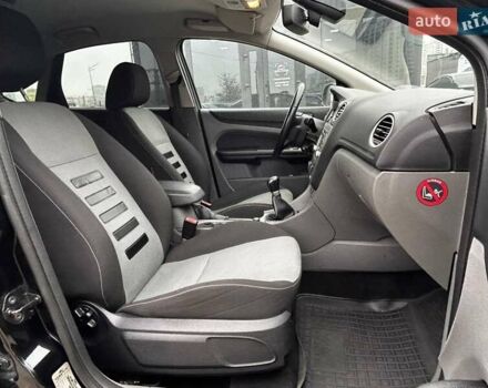 Черный Форд Фокус, объемом двигателя 1.56 л и пробегом 178 тыс. км за 6790 $, фото 12 на Automoto.ua