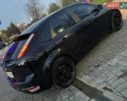 Черный Форд Фокус, объемом двигателя 1.8 л и пробегом 240 тыс. км за 5100 $, фото 8 на Automoto.ua
