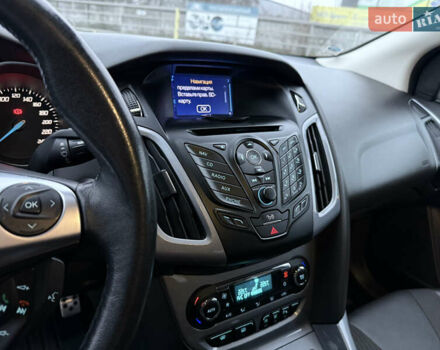 Черный Форд Фокус, объемом двигателя 1.6 л и пробегом 209 тыс. км за 8300 $, фото 31 на Automoto.ua