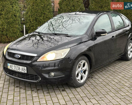 Черный Форд Фокус, объемом двигателя 2 л и пробегом 410 тыс. км за 3999 $, фото 2 на Automoto.ua